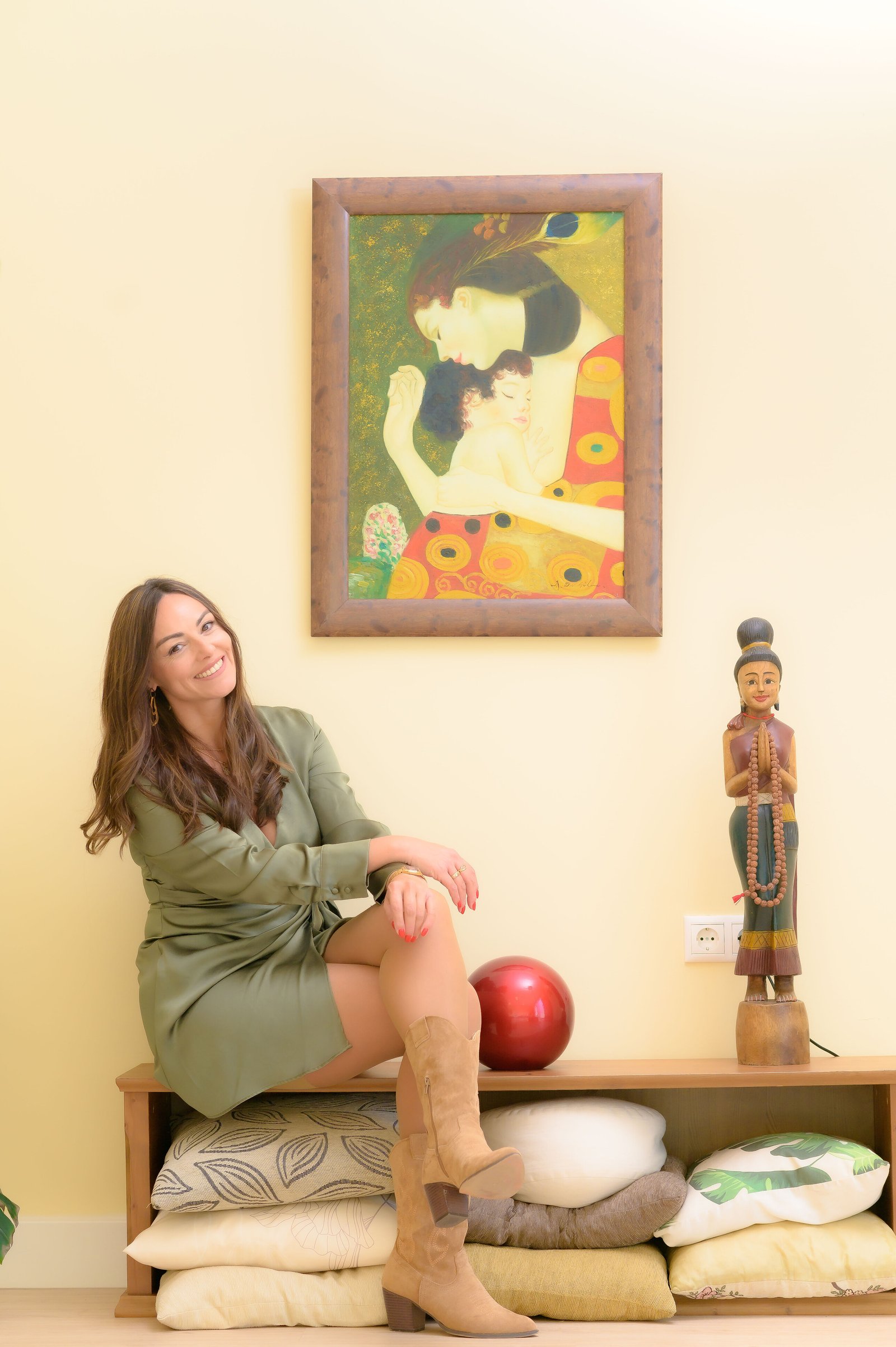 Marta Garrido en su consulta